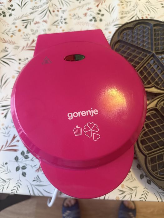 Вафельниця GORENJE