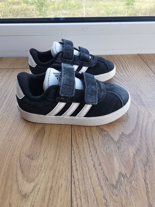 Buty chłopięce Adidas roz.26