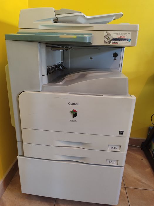 Urządzenie wielofunkcyjne Canon IR 2018 z szafką