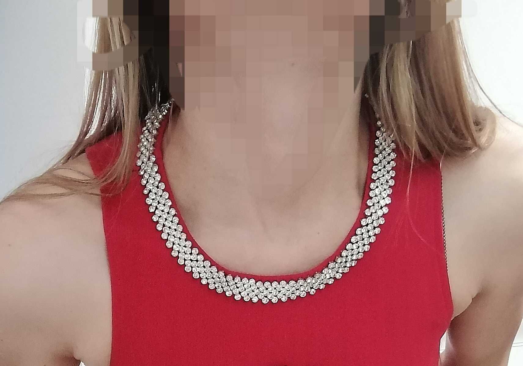 Elegancka obcisła sukienka z kolią cyrkoniami 36 S bdb