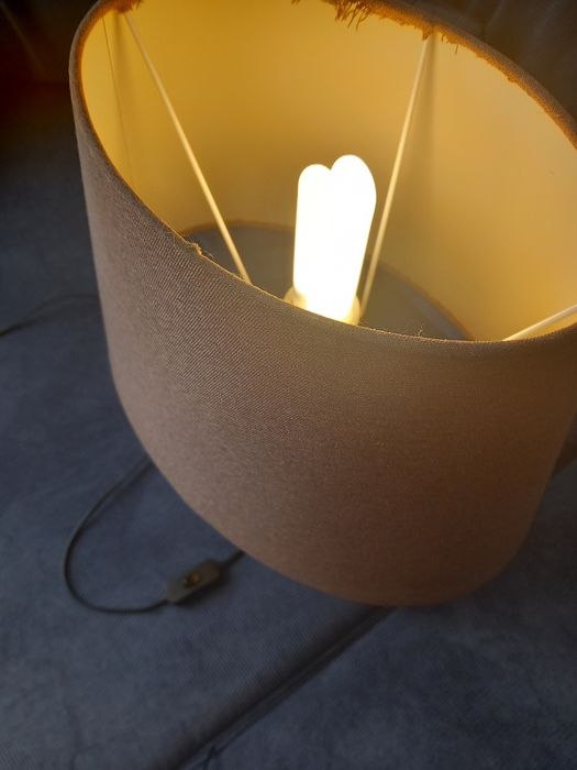 Lampa lampka stojąca na stolik, biurko brązowa