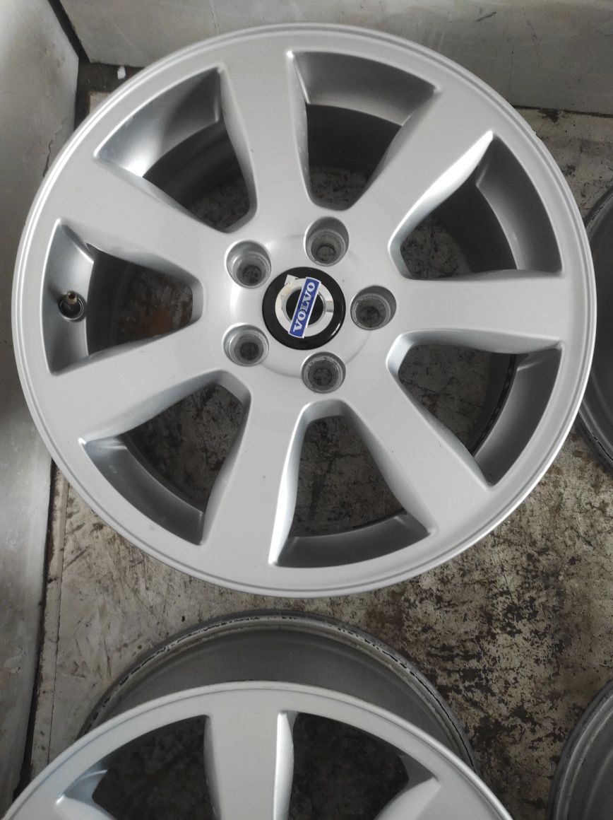 263 Felgi aluminiowe ORYGINAŁ VOLVO R 16 5x108 otwór 63,3 Bardzo Ładne