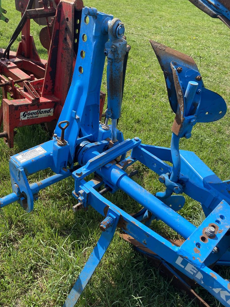 Плуг оборотний Lemken opal 90,090.Rabe Specht