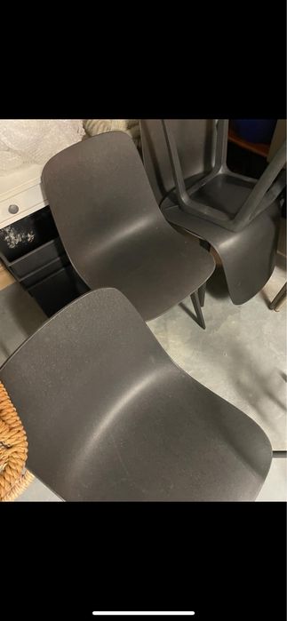 Sprzedam komplet 6 krzesel z Ikei. Bardzo dobry stan!