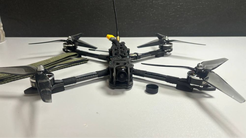 fpv дрон 7 дюймів аналог новий повністю готовий до польоту