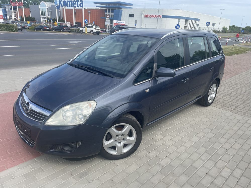 Opel Zafira 2008 Lift Benzyna Serwisowana