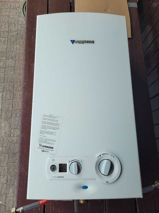 Piecyk gazowy Junkers, Termet, Vaillant z montażem