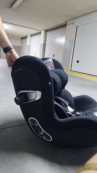 CYBEX Platinum Sirona Z i-Size + isofix Base Z