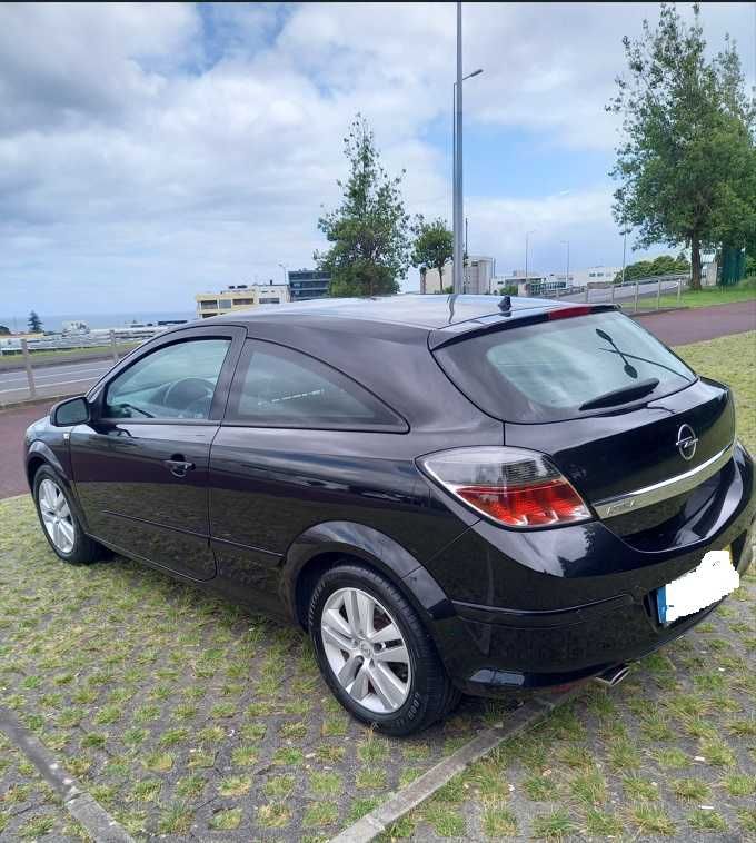 Opel Astra Sport Van - 07