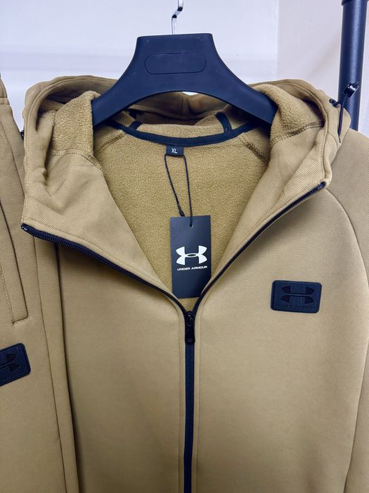 Чоловічий зимовий флісовий костюм Under Armour.