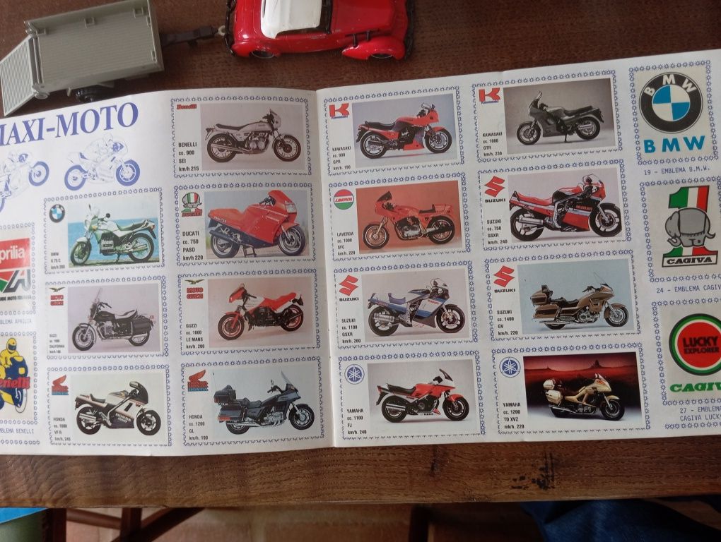 Caderneta Moto Show (completa)