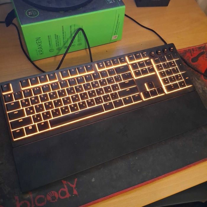 Клавіатура Razer Ornata V3