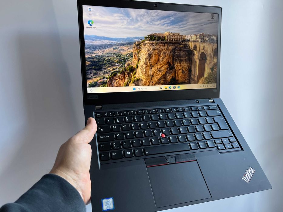 Laptop Lenovo ThinkPad T490 i7-8665U 32/512GB SSD NVME MX250 IPS FV23%