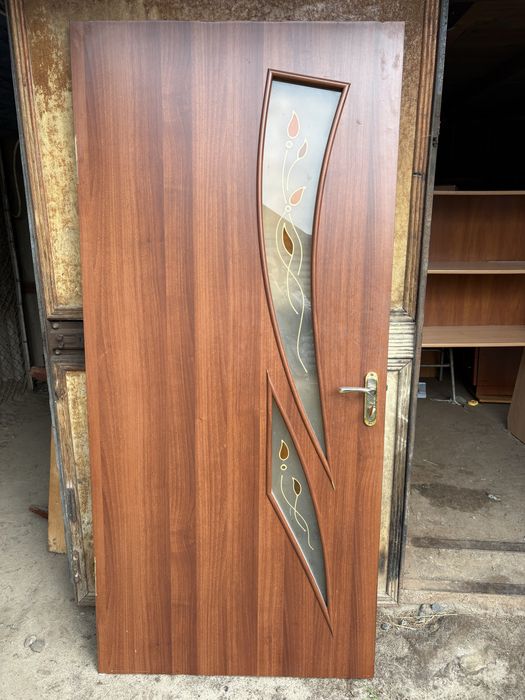 Дверне полотно..