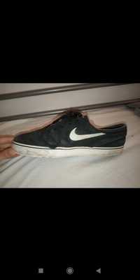 Buty Nike rozmiar 42, 5