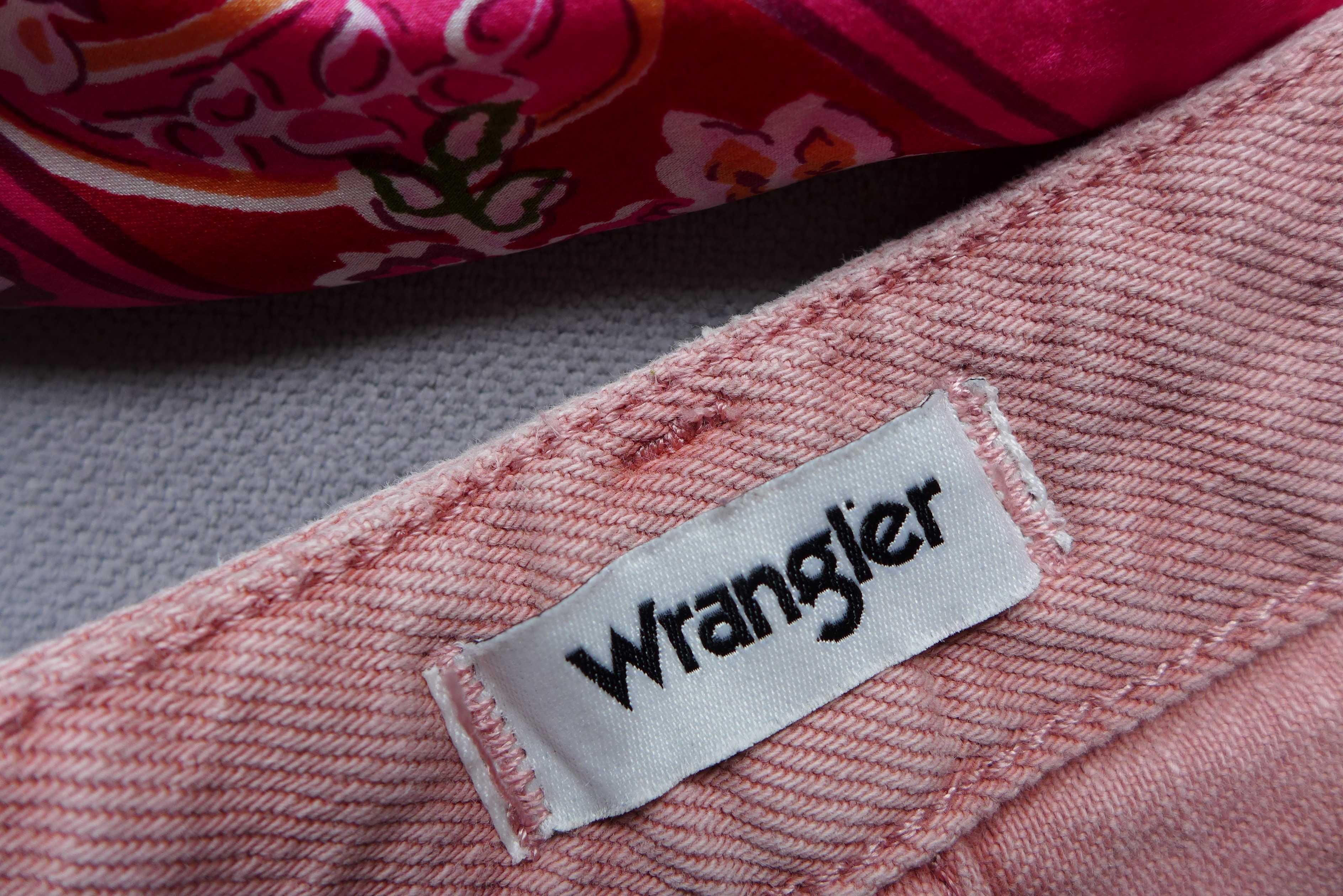 Wrangler Mom Jeans High Rise XS 34 W25 L32 (pas 32 cm) W246XZ46N Rose