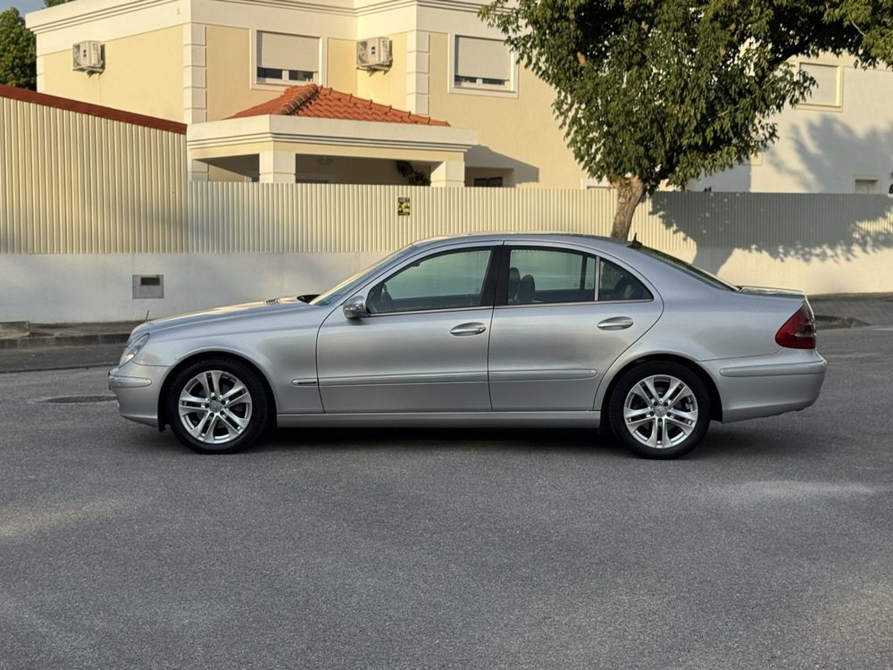 Mercedes Benz E220 Cdi Elegance 2003