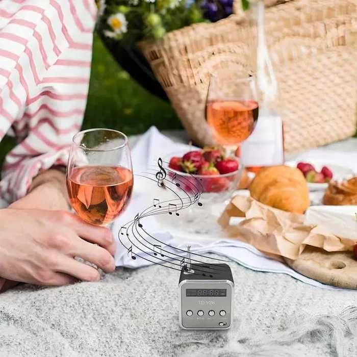 Głośnik bezprzewodowy mini z radiem