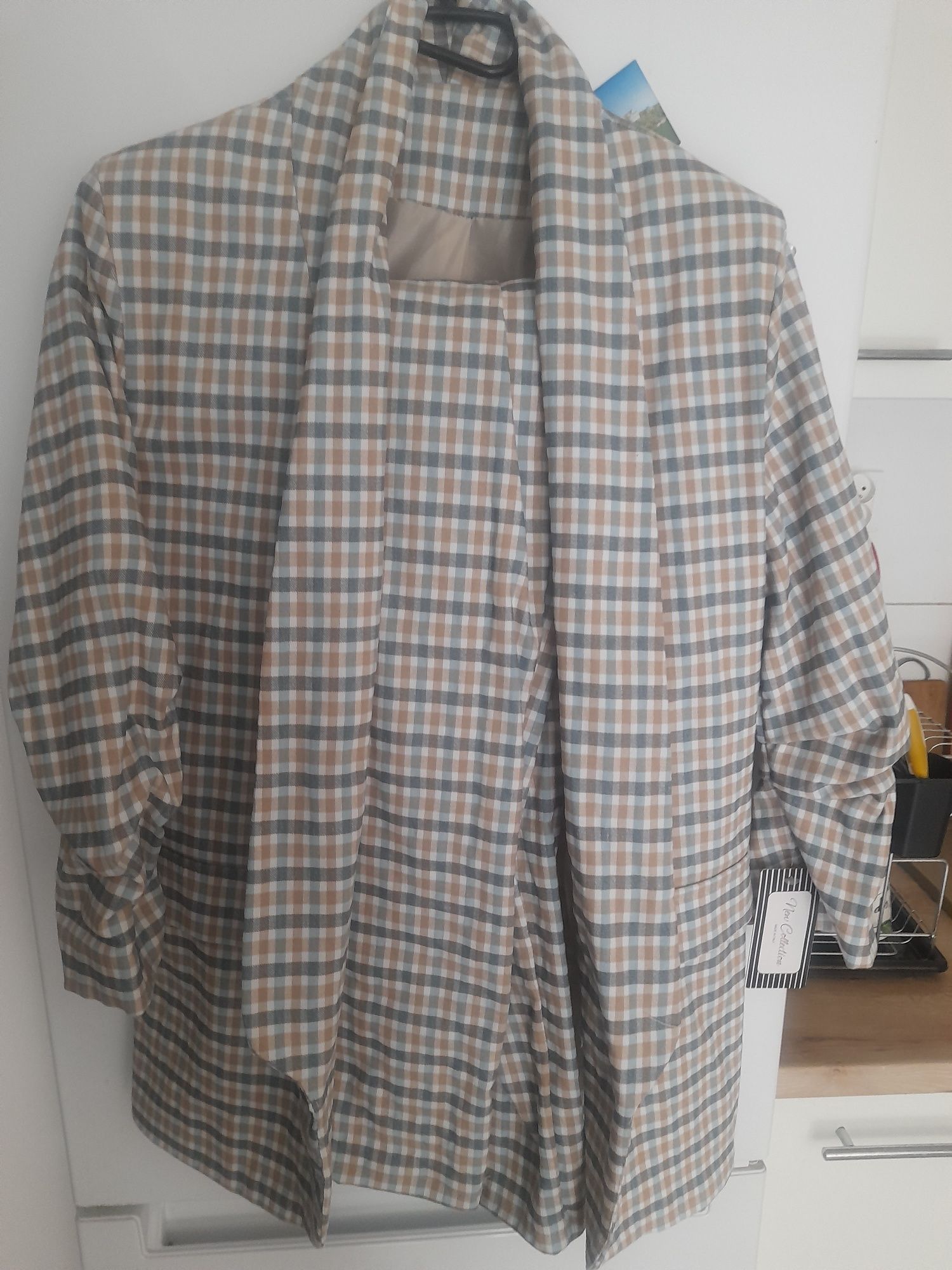Garnitur damski w kratkę new collection