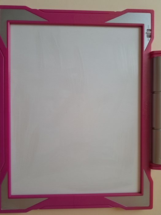 Світловий планшет для малюваня і копіювання фірма "Crayola"