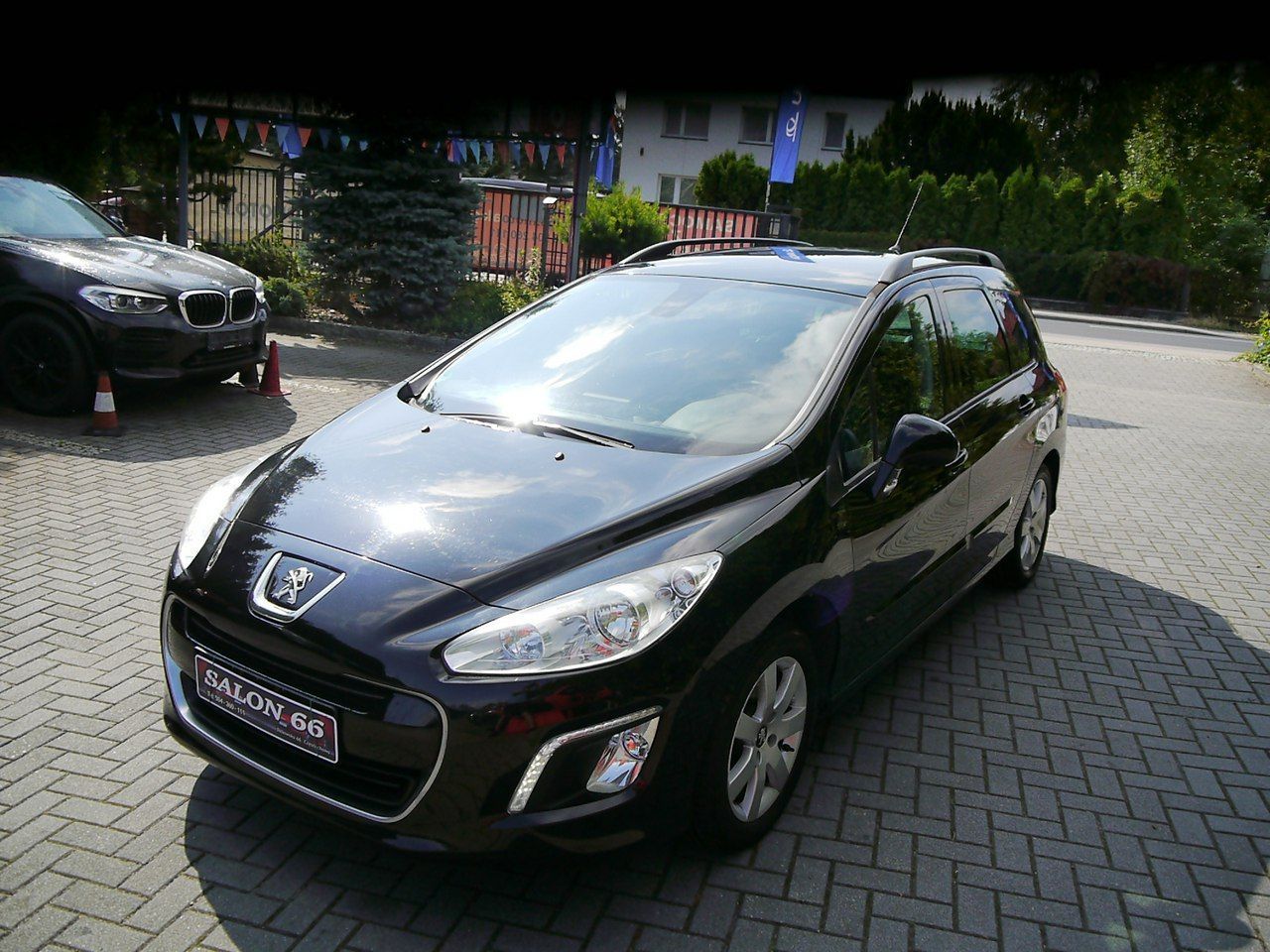 Peugeot 308 1.6 Navi Ledy Stan b.dobry bez rdzy korozji bezwypadkowy Gwarancja 12m