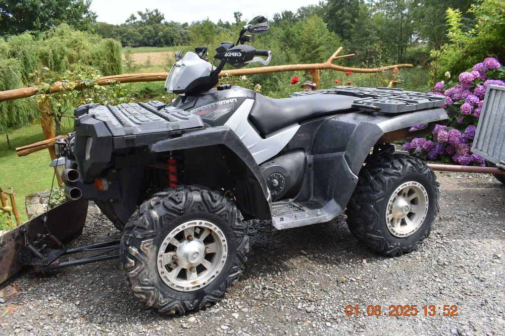 Quad Polaris sportsmen800