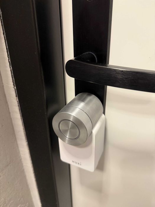 zamek NUKI SMART LOCK 3.0 PRO + NUKI Keypad - w stanie perfekcyjnym!