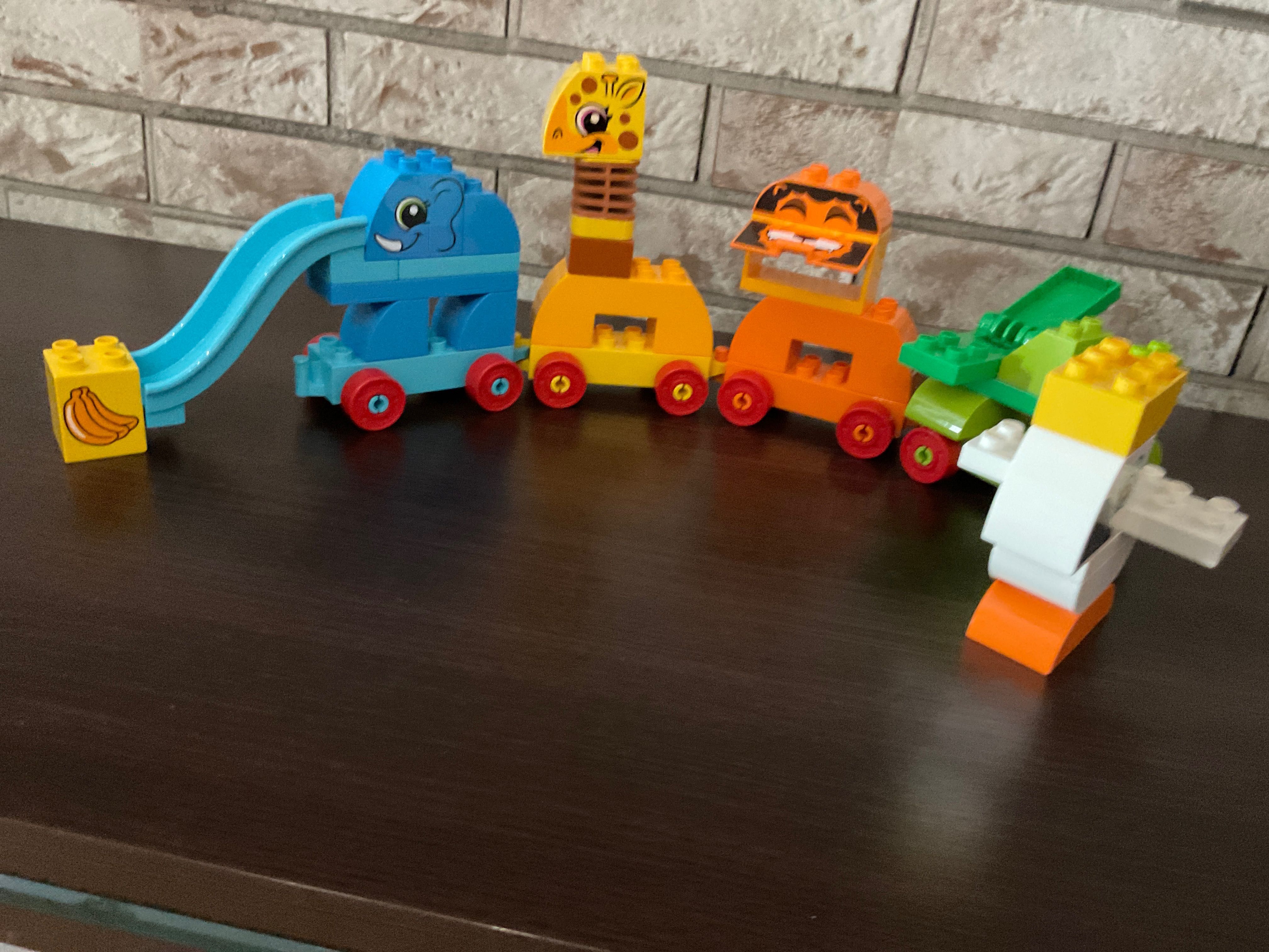 Lego duplo pociąg ze zwierzątkami 10863 + Gratis niespodzianka