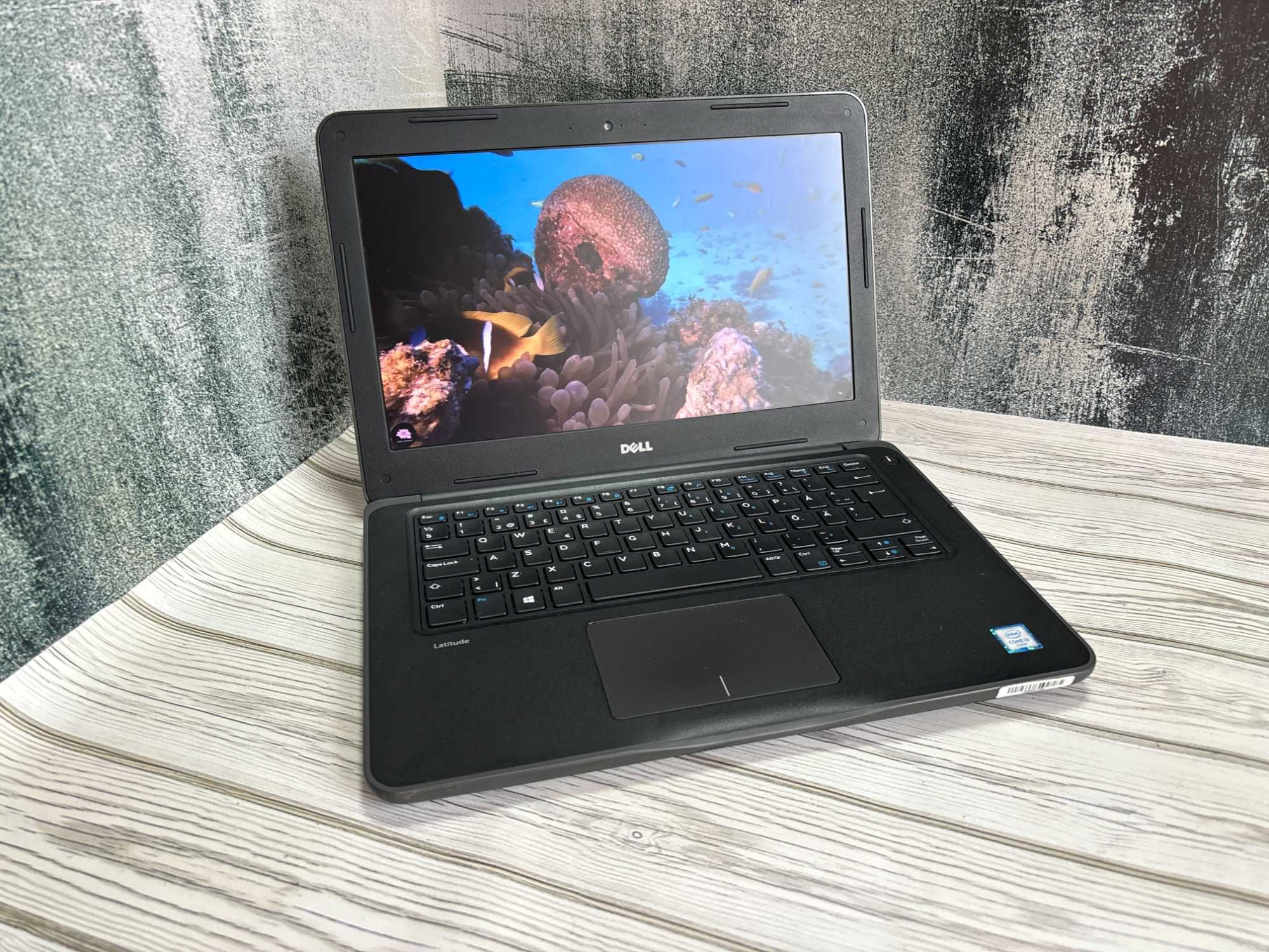 Ноутбук Dell Latitude 3380 13.3"\i3-6006U\8 GB\SSD 256 GB\опт\роздріб