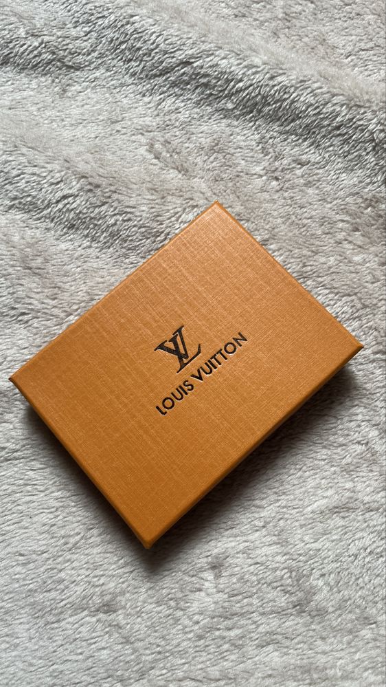 Etui na karty Louis Vuitton