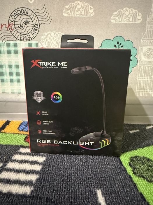 Продам мікрофон для компютера новий.