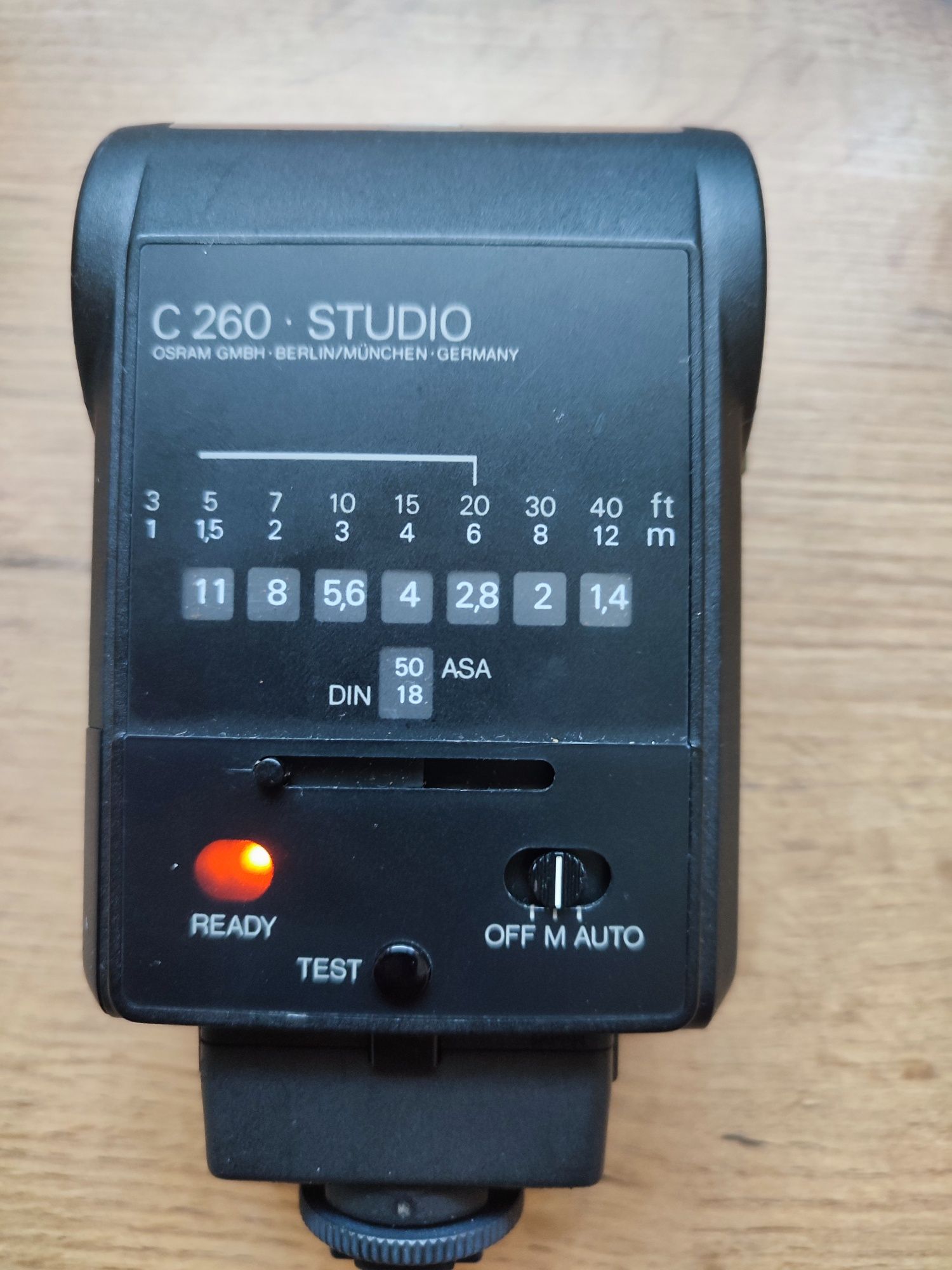 GORĄCA OKAZJA! Lampa błyskowa Osram C 260- Studio, sprawna!