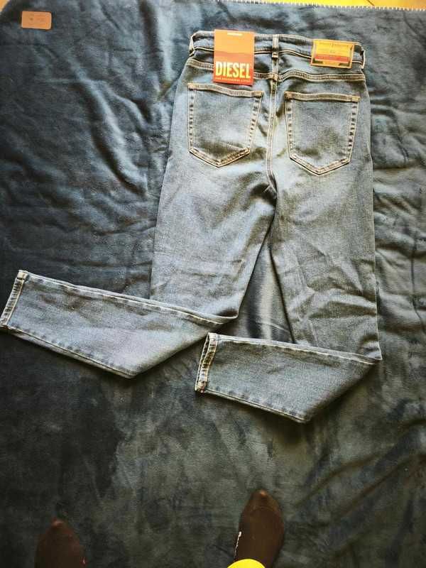 Jeansy Diesel W29L32 skiny stretch