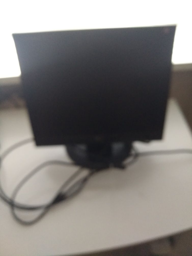 Монітор LG flatron 1717s