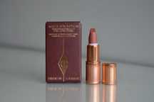 Charlotte Tilbury Matte Revolution Pillow Talk pomadka nude ORYGINAŁ