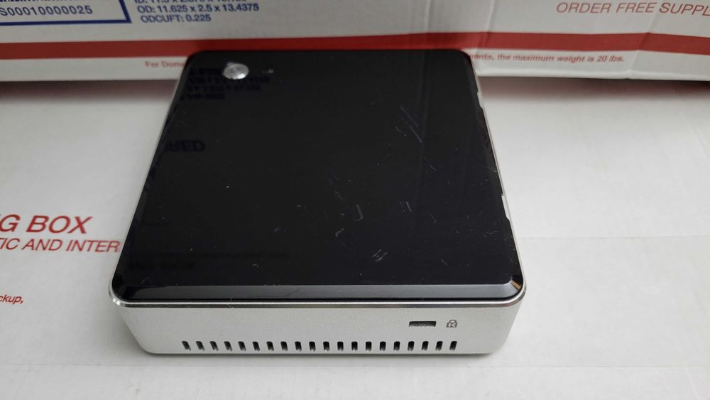 Міні-пк Intel NUC5i5RYK i5-5250u 8-128GB m.2 NVME SSD WiFi BT DP HDMI