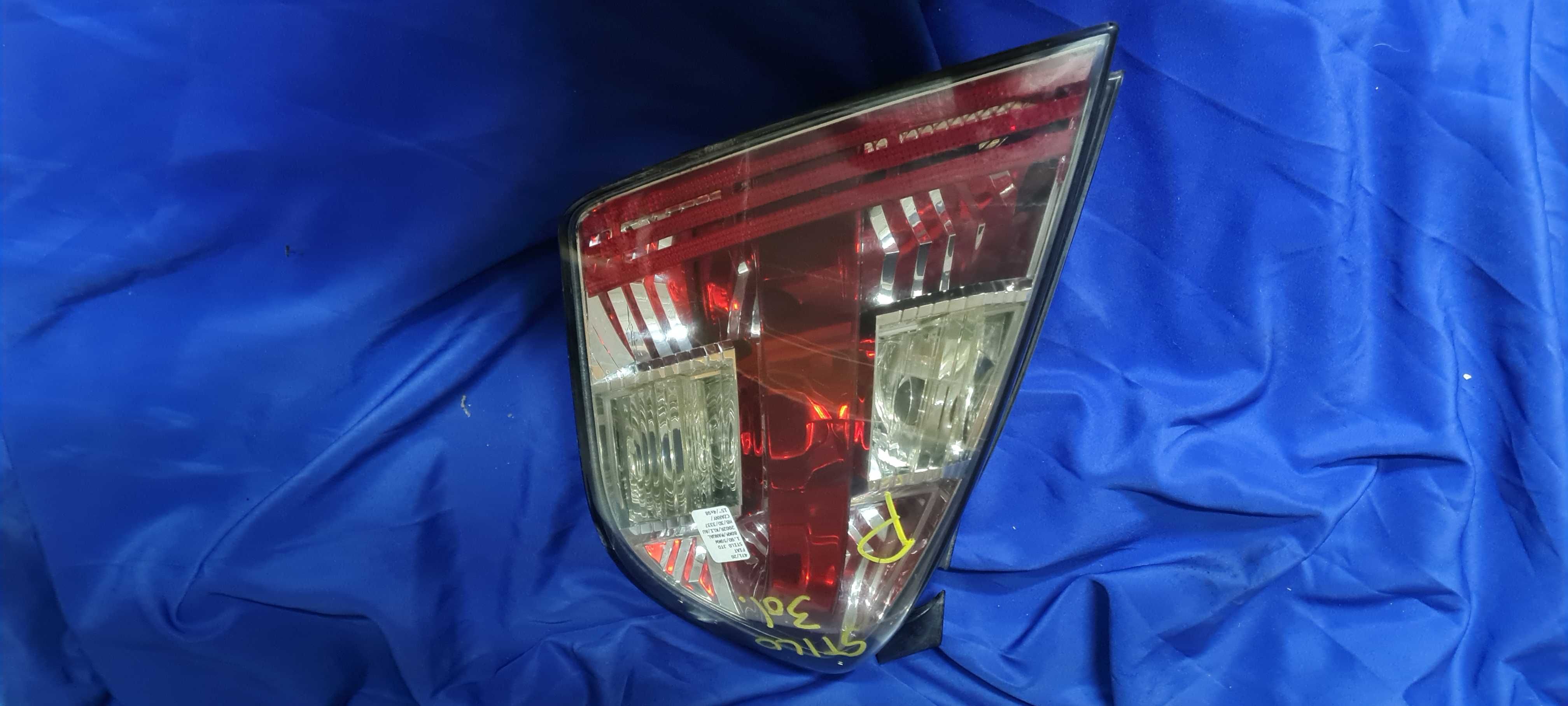 Lampa prawy tył fiat stilo 2002 rok 3 drzwi