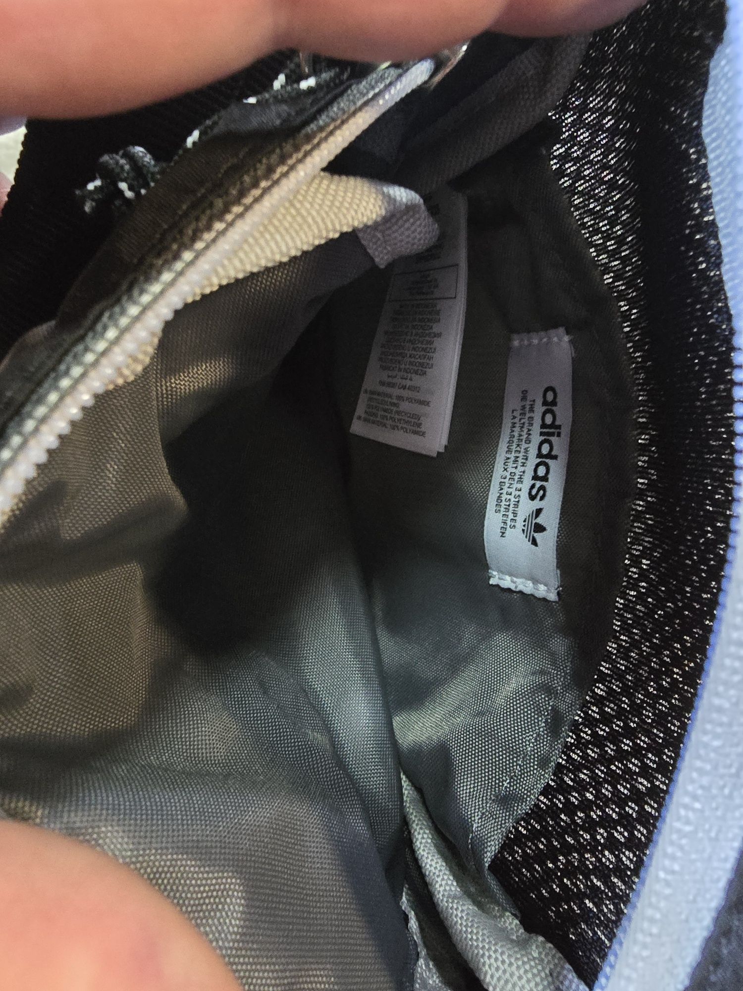 Сумка месенджер adidas adicol Classic Airliner Festival Bag IJ0769