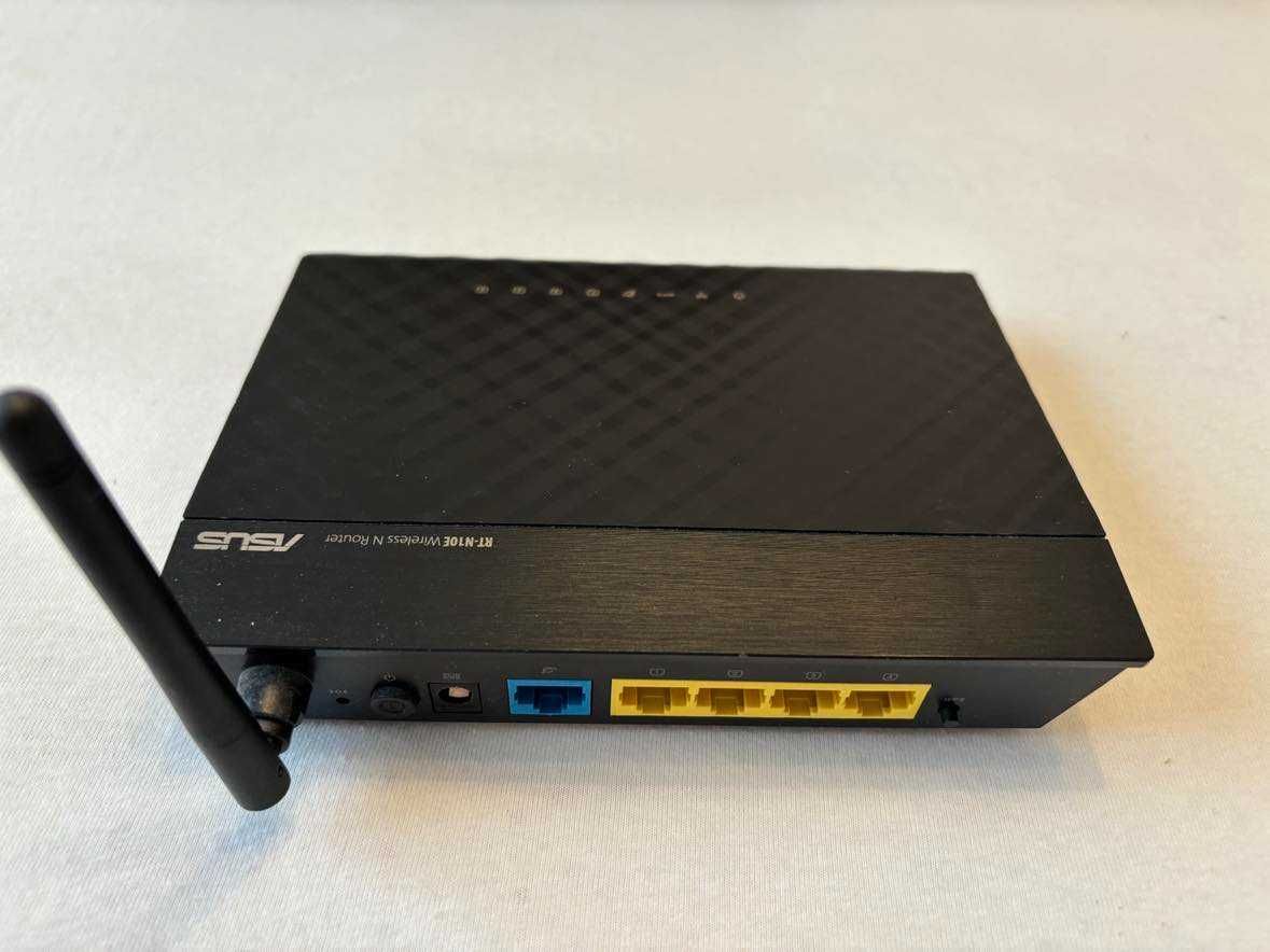 Router Asus RT-N10E