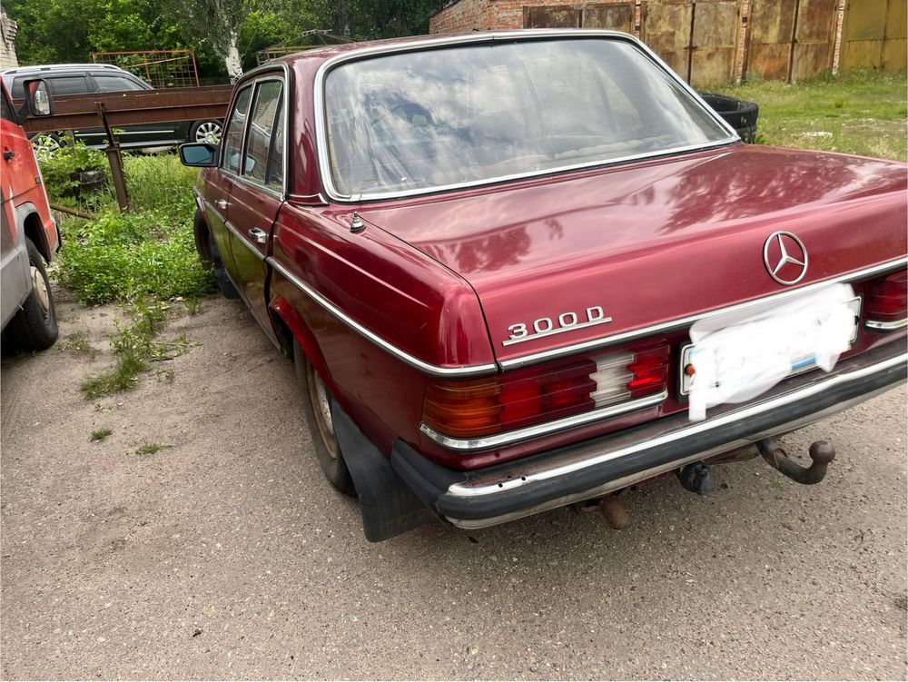 Продам Mercedes’ w 123 3.0 дизель на болты и гайки