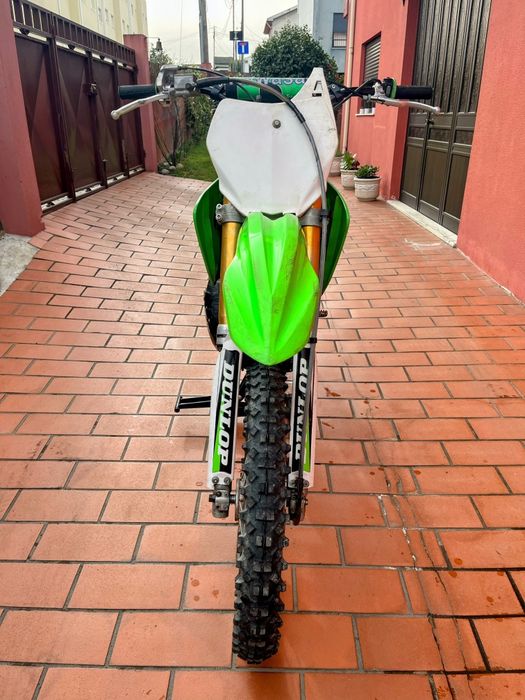 Kawasaki KX 250 toda revista