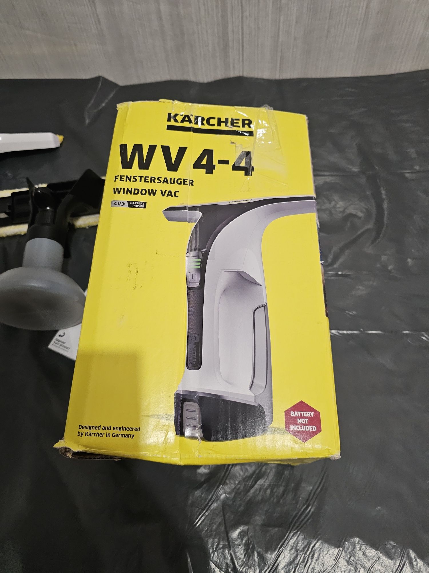 Миючий пилосос Karcher WV4-4