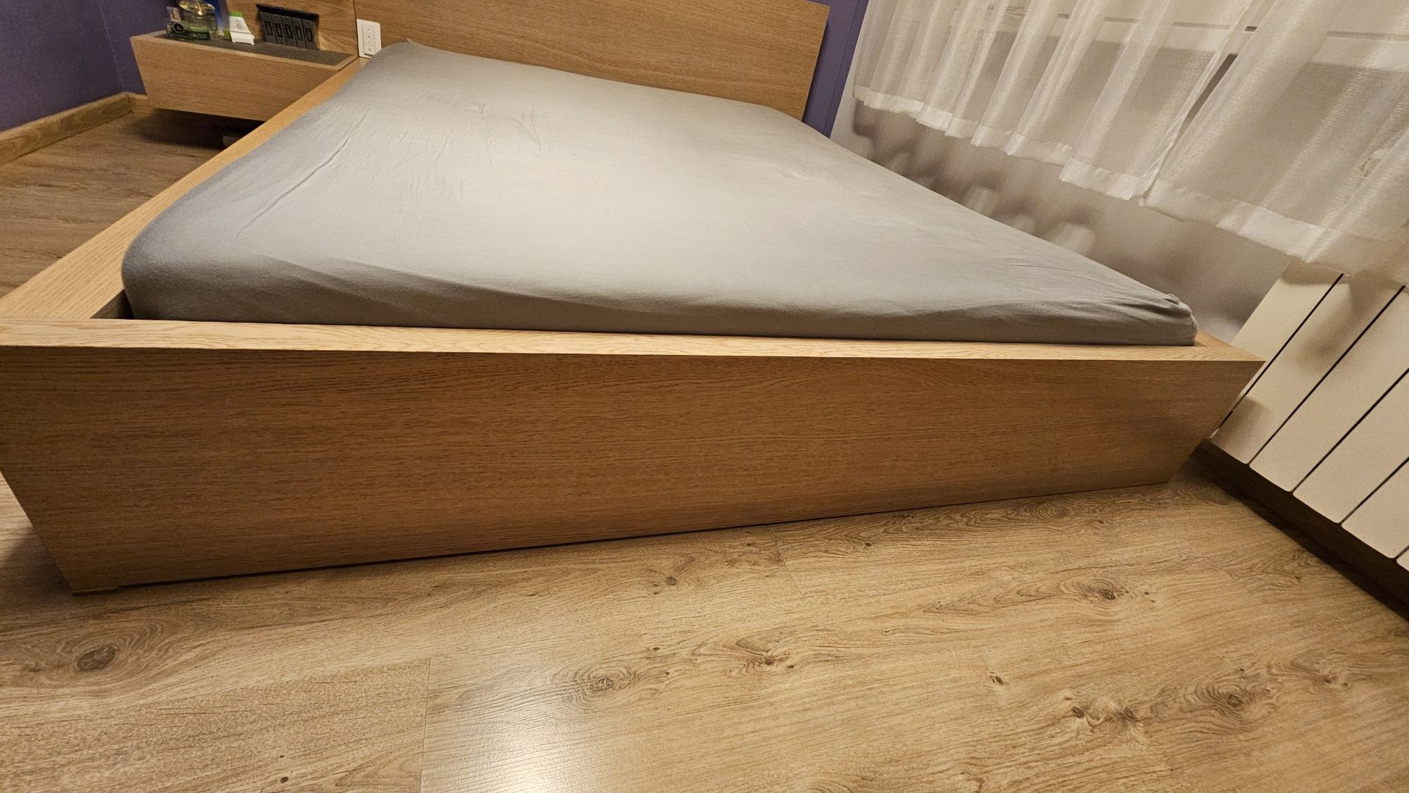 Malm łóżko 160x200 + szafka + materac