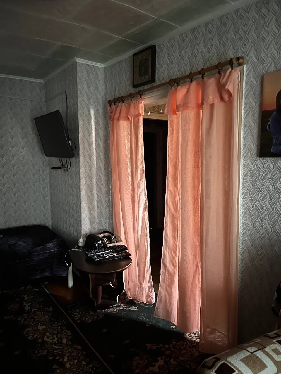 Продается 2-х комнатная квартира, район - черевковка