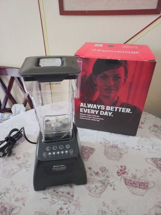 Blendtec classic 575 black
