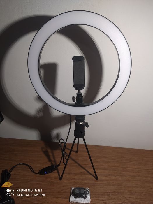 Nowa LED lampa pierścieniowa z pilotem USB