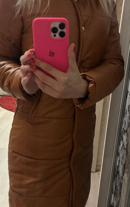 Жіноче трендове зимове довге пальто