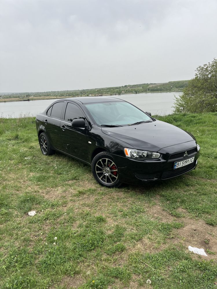 Продам Mitsubishi Lancer X