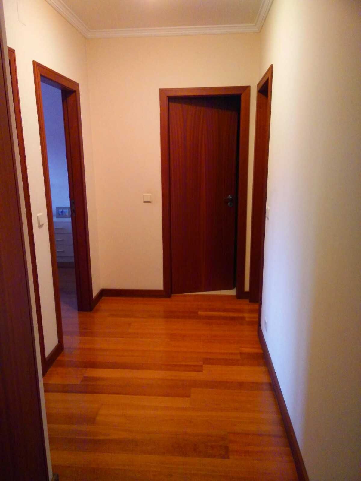 Excelente Apartamento T2 Paços de Brandão