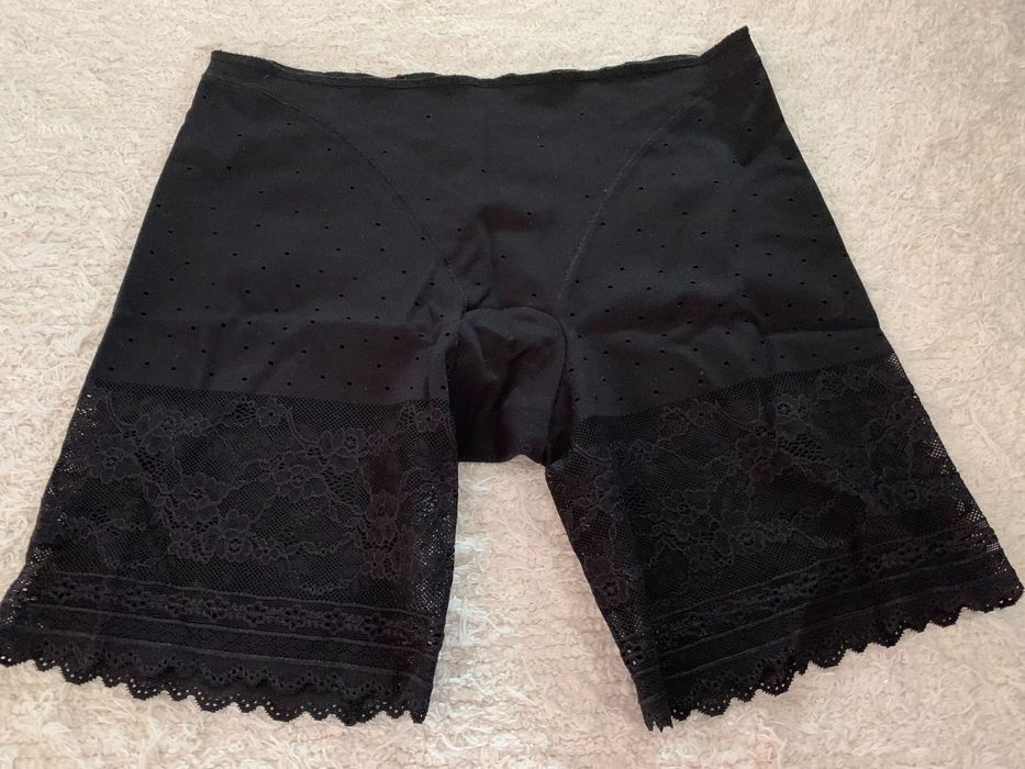 Triumph Германия, р. s, корректирующий комплект, Майка/шорты